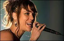 Quel est le vrai nom de "Zaz" ?