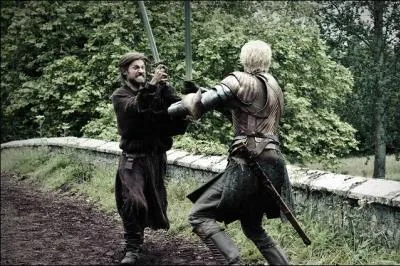 Qui remporta le duel opposant Brienne de Thors à Jaime Lannister ?
