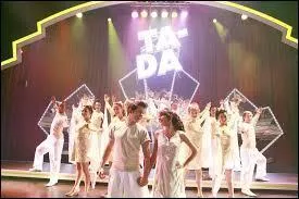 Comment s'appelle la chorale adverse ?