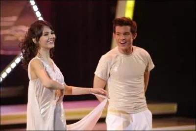 Comment s'appelle cette fille ?