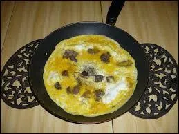 Grâce à quels champignons de printemps pourrez-vous vous délecter de cette délicieuse omelette ?