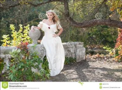 Qui chantait "Les filles sont jolies dès que le printemps est là..." ?