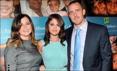 Quels sont les noms et prénoms de ses parents ?