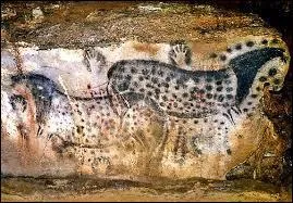 Comment se nomment ces grottes préhistoriques du Quercy ?