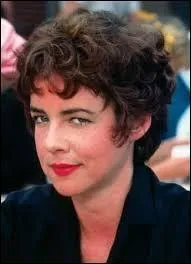 Quelle nouvelle Rizzo apprend-elle à Kenickie ?