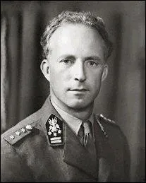 Qui succéda au roi Albert Ier ?