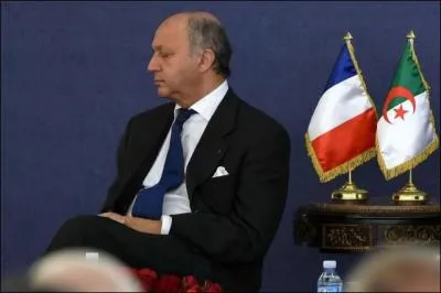 Novembre : L'antiquaire André Fabius nous quitte. Il n'était pas aussi célèbre que son fils Laurent qui détient un record, lequel ?