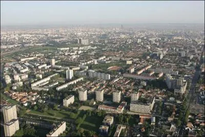 C'est une ville du Val-de-Marne :