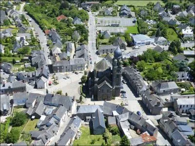 Cette petite ville vous laisse en tenue d'Adam ou d'Eve.