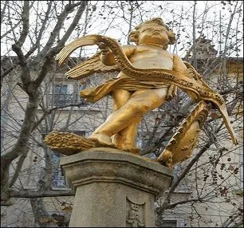 Dans quelle ville du Vaucluse de 28 500 habitants dont la devise est "L'unité fait la force, la dissension, la fragilité" trouve-t-on Le Musée Sobirats ?