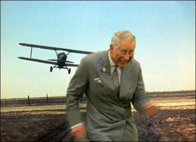 Sur la photo, Charlie se retrouve dans la peau d'un personnage en grand danger, vous souvenez-vous de son nom ?