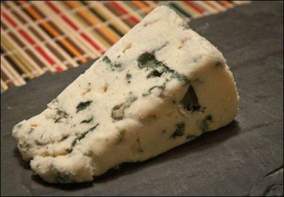 Mon préféré est dans ce top ! Je vous rappelle que pour certains fromages, il faut de l'affinage, des semaines ! Ne venez pas dire le contraire pour rien ! 
Quel est ce fromage ?