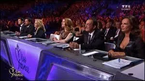 En 2012, elle fait partie d'un jury en compagnie notamment d'Alain Delon pour :