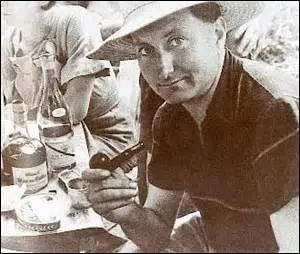 22 099 habitants pour cette commune de Haute-Provence qui vit naître un écrivain au style lumineux, lyrique ; il mêle dans ses écrits l'humanisme, le paganisme et la spiritualité d'une âme préoccupée par la violence, la sensualité et l'exigence de la liberté : Jean Giono.