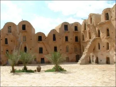 « Alors ? Tu reviens de Tataouine ? », c'est ce que me disait mon grand-père, après une absence trop longue et sans nouvelle. À quoi faisait-il allusion ?