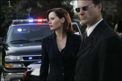 Dans quelle série joue cette actrice ?