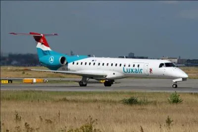 Comment s'appelle cet avion ?