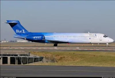 Comment s'appelle cet avion ?