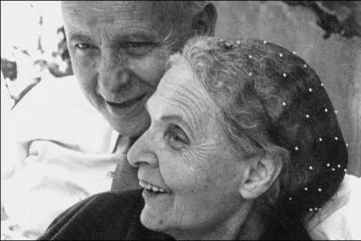 Juin : En juin 1970 meurt Elsa Triolet, de qui était-elle l'épouse ?