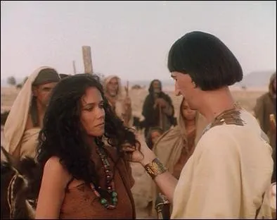 Abram demande a Sarai de dire aux Egyptiens