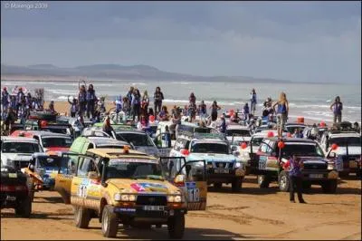 Grande soirée de gala, dîner de clôture, remise des prix . Où se situe l'arrivée officielle du rallye Aïcha des Gazelles ?