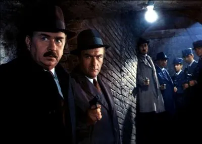 Continuons l'interrogatoire ! Commissaire, dans votre jeunesse, vers quel métier vous destiniez-vous ?