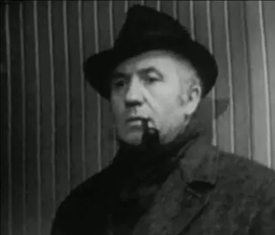 Commissaire, vous avez été arrêté par la police, pour votre défense vous indiquez que vous vous rendiez sur les lieux d'un meurtre (Maigret et l'ombre chinoise, 1969). Quel délit avez-vous commis ?