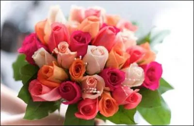 Appuyer le dos ou la face arrière contre un support :