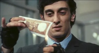 "La propriété, c'est le vol" : A quel homme politique du XIXe siècle attribue-t-on cette citation ?