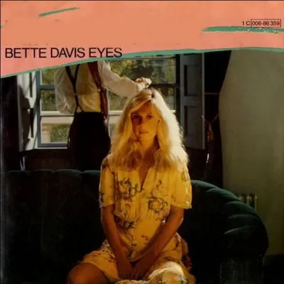 Qui chante en 1981 le titre "Bette Davis Eyes" ?