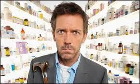 Comment s'appelle l'acteur qui incarne le Dr House dans la srie du mme nom ?