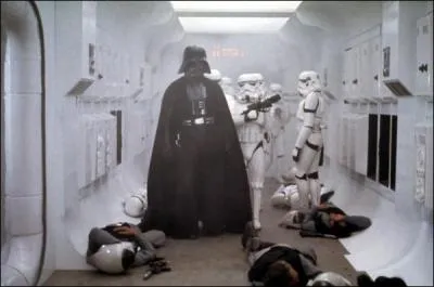 En quelle année est sorti le premier film de la trilogie originale ?