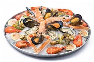 Sur la plage abandonnée ...