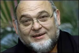 Robert Hue fut le Secrétaire général d'un parti politique français, de 1994 à 2001. Duquel s'agit-il ?