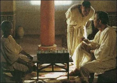 À quel jeu cet enfant joue-t-il avec son père ?