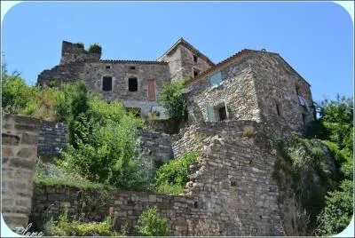 Dans quel département irez-vous si vous allez à Saint-Ambroix ?