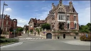 Nous partons à la découverte de Vervins, ville picarde située dans le département ...