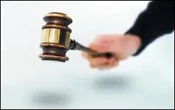 Que préfixez-vous au mot évoqué par l'illustration - il s'agit d'une action conclue par le coup de maillet - pour obtenir un poème en langue d'oc ?