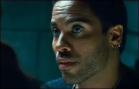 Quel est le styliste de Katniss Everdeen ?