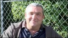 Comment s'appelle son père ?