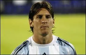 Quel est ce joueur de foot ?