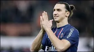 Quel est ce joueur de foot ?