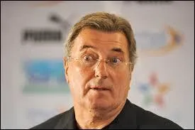 Combien de buts ont été marqués par l'équipe de France à la Coupe du monde organisée en Corée du Sud et au Japon ?