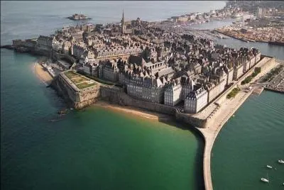 Joli passage au dessus de :