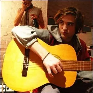 Comment s'apelle cet acteur?