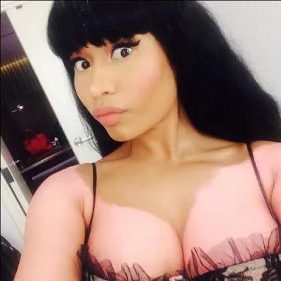 Quel est le chanteur qui se produit en première partie lors des concerts en Europe pour "The Pinkprint Tour" ?