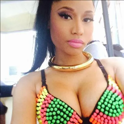 Dans quel pays (+ la ville) la tournée "The Pinkprint Tour" a-t-elle commencé ?
