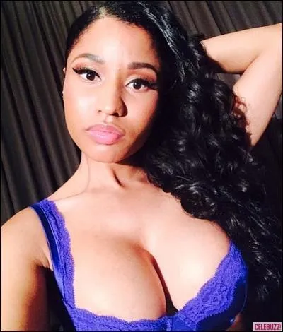 Avec quel chanteur, Nicki Minaj ne fait-elle pas de featuring dans "The Pinkprint" ?