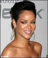 Comment s'appelle cette clbrit ?