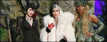 Qui sont les méchants dans la deuxième partie de la saison 4 ?